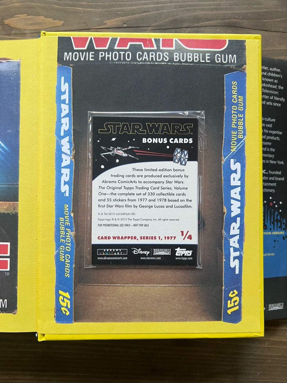 Topps Star Wars Trading Card Book Series Vol 1 (PERFECT CONDITION) - Picture 5 of 6